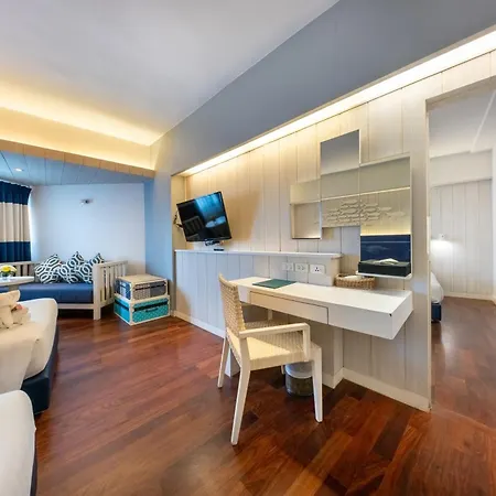 Jomtien Palm Beach Hotel & Resort - Family-Friendly-3