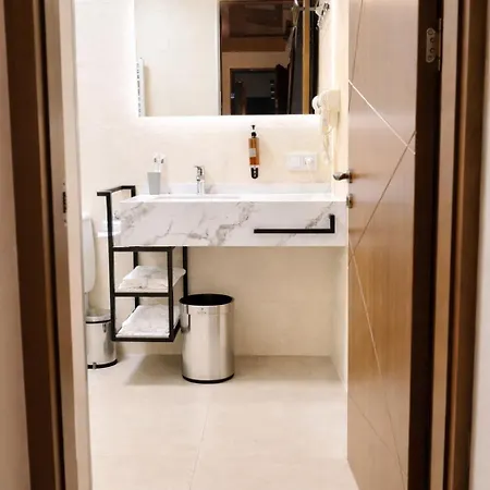 Hotel Green Town-2