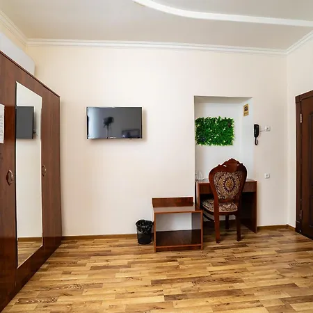 Caravan Boutique Ichan Kala-2