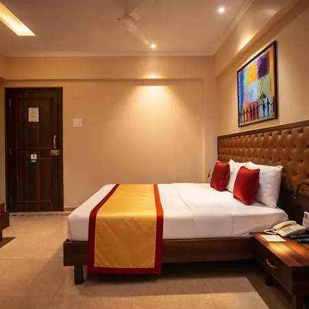 West End Hotel Opp Bombay Hospital-2