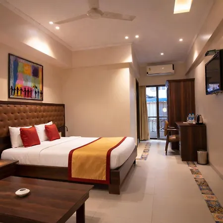 West End Hotel Opp Bombay Hospital-3