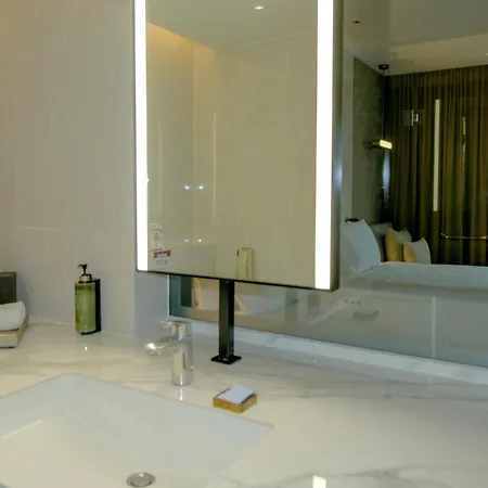 Pathumwan Princess Hotel-3