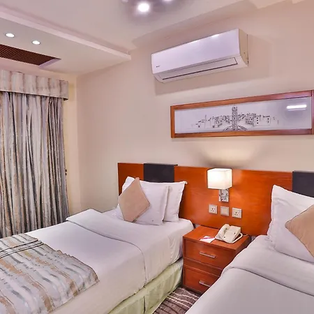 Avari Xpress Faisalabad-3