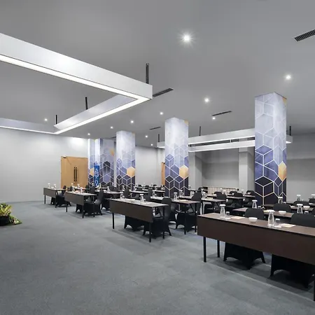 Radja Art And Boutique Hotel Simpang Lima-2