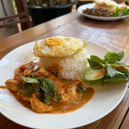 Khom Chiang Mai-2