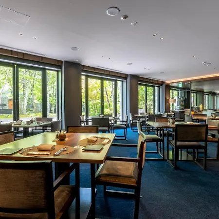 Kyukaruizawa Kikyo, Curio Collection By Hilton-3