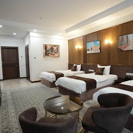 Paradise Plaza Luxury Hotel-3
