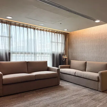 In One City Inn-2