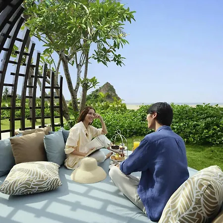 Pullman Lombok Merujani Mandalika Beach Resort-3
