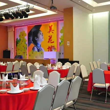 Mayflower Grande Hotel-2