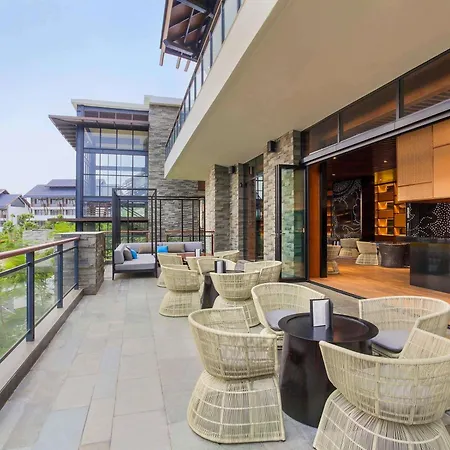 Pullman Ciawi Vimala Hills Resort-3