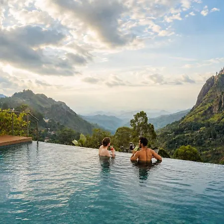 Onrock Boutique Hotel-3