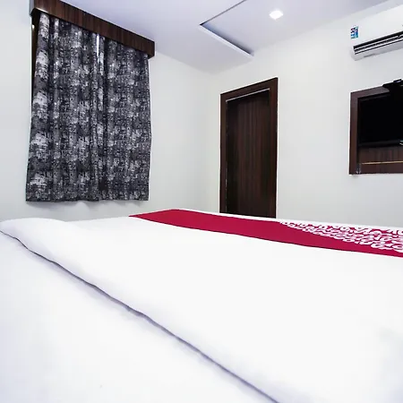 Hotel O Galaxy Palace-3