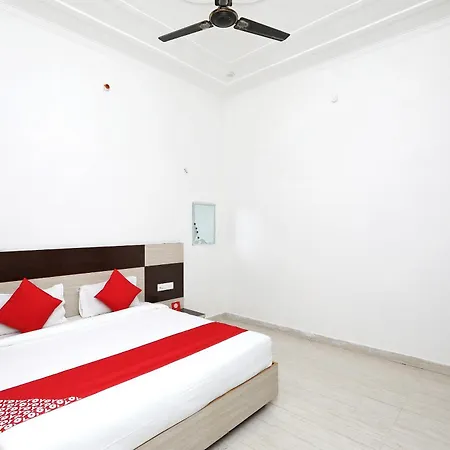 Hotel O Diamond Resort-2