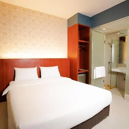 The Crew Hotel Kualanamu International Airport-3