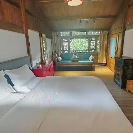 Lijiang Baisha Holiday Resort-3