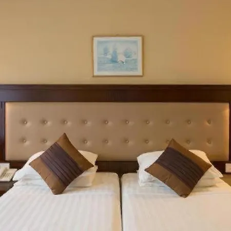 Devon Hotel-2