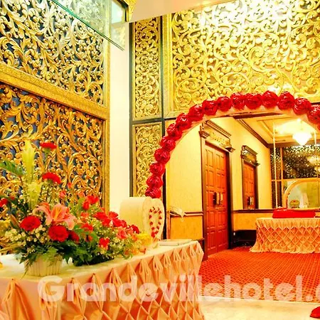 Grande Ville Hotel-3