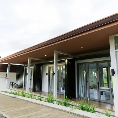 Ultra Winds Mountain Resort (Adults Only)-3