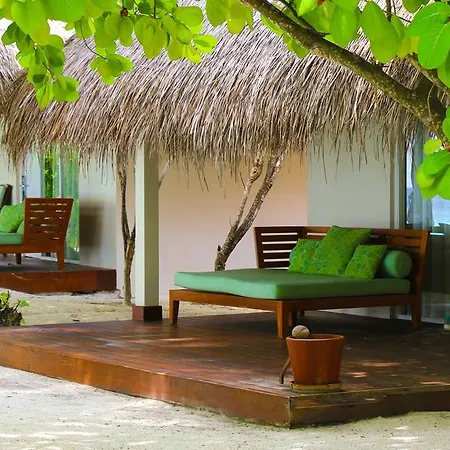 Vakarufalhi Maldives-3