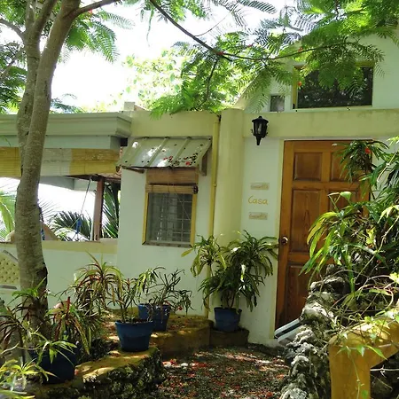 Casa de la Playa Beach Resort-2