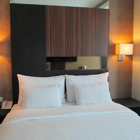 The Newton Hotel-2