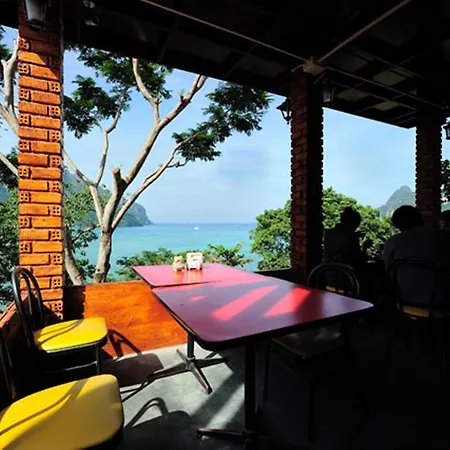 Phuphaya Seaview Resort - Adult Only-3