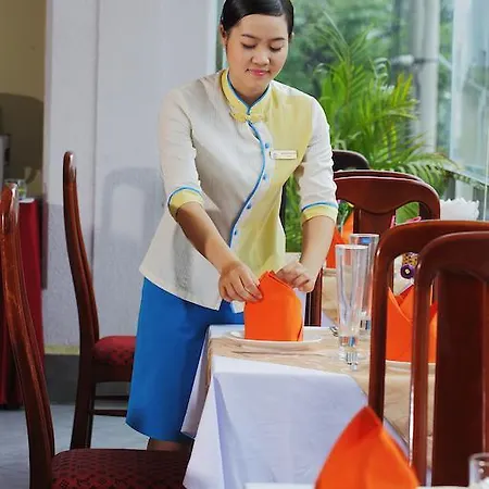 Nha Trang Beach Hotel-2