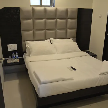 Hotel Adnoc Inn-2