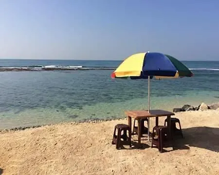 Sunset Surfing Beach Resort-3