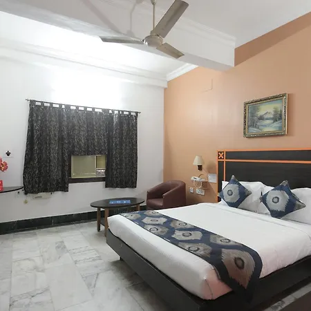 Oyo 5377 Hotel Raaj Bhaavan-2