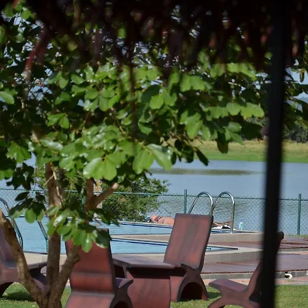 Pharo Lake-3