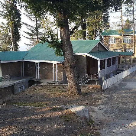 Pine Top Hotel Murree-3