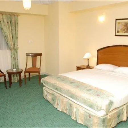 Embassy Inn, Karachi-2