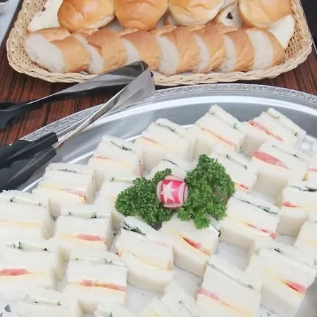 Arrow Hotel In Shinsaibashi 朝食無料サービス中-3