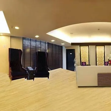 Hotel North Avenue-3