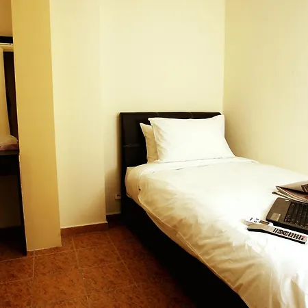 T-Hotel Jb-2