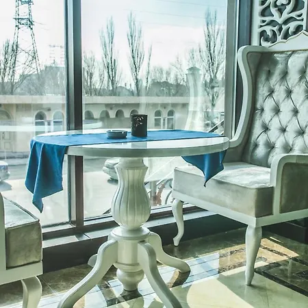 Emerald Hotel Baku-2