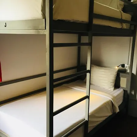 Billabong Hostel-3