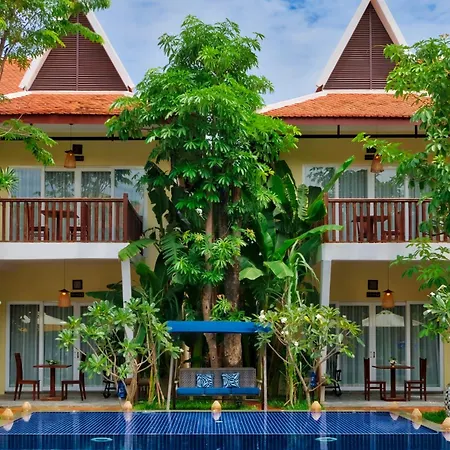Mane Village Suites-3