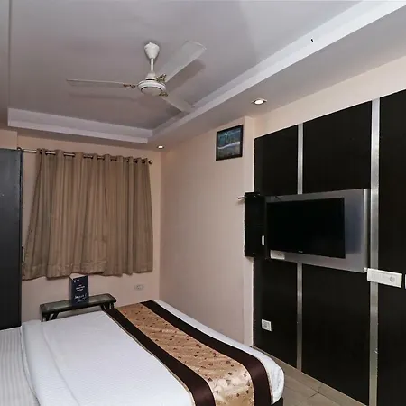 Hotel Blue Pearl New Delhi - Free Airport Pick Up-2