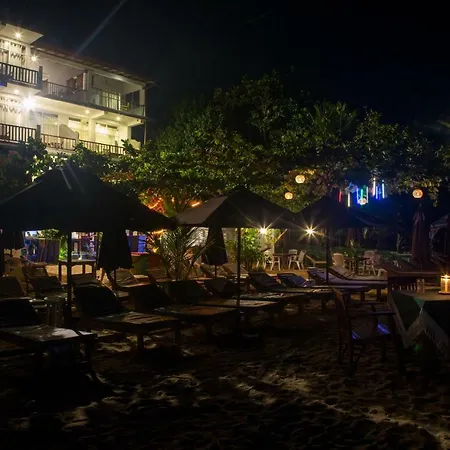 Wave Beach Resort Unawatuna-2
