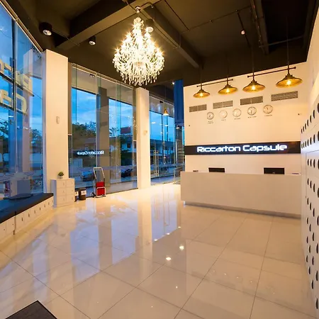 Riccarton Capsule Hotel-3