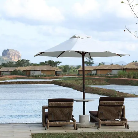 Water Garden Sigiriya - 30 Chic Designed Private Villas Overlooking Sigiriya-3