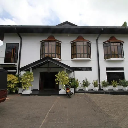 Garden Beach Hotel Kalutara-3