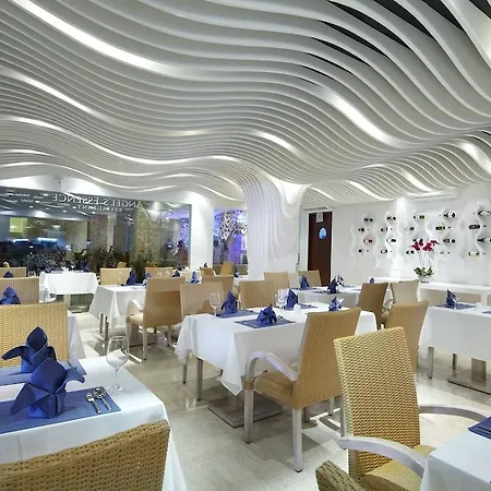 Kuta Angel Hotel - Luxurious Living-2