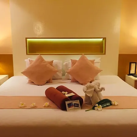 Iyara Beach Hotel And Plaza-2