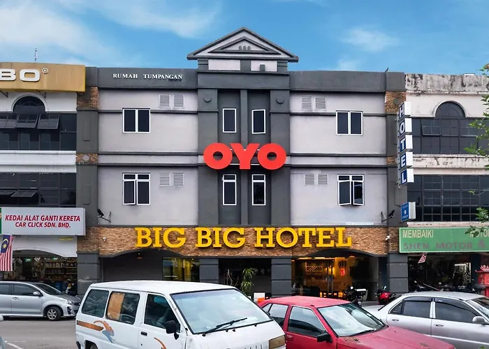 Oyo 89355 Big Big Hotel
