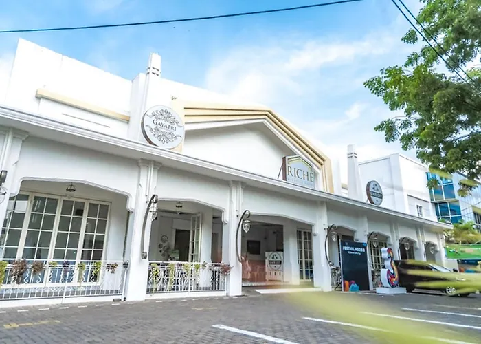 Riche Heritage Hotel
