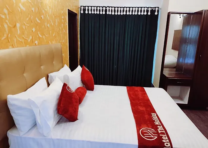Hotel The Holiday Lahore